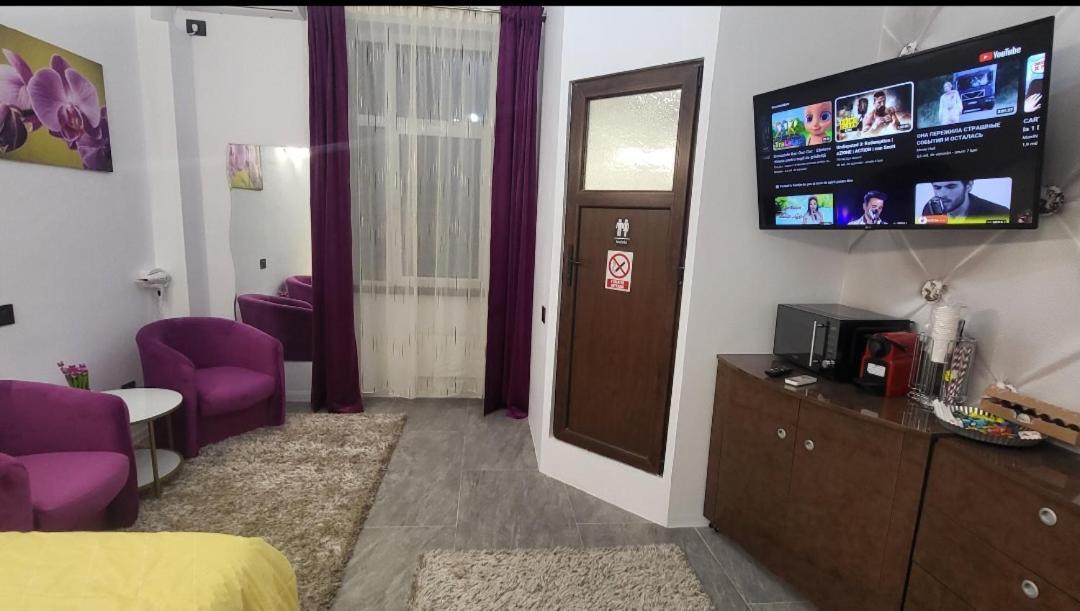Garsoniera Centru Vechi English Park Craiova Esterno foto